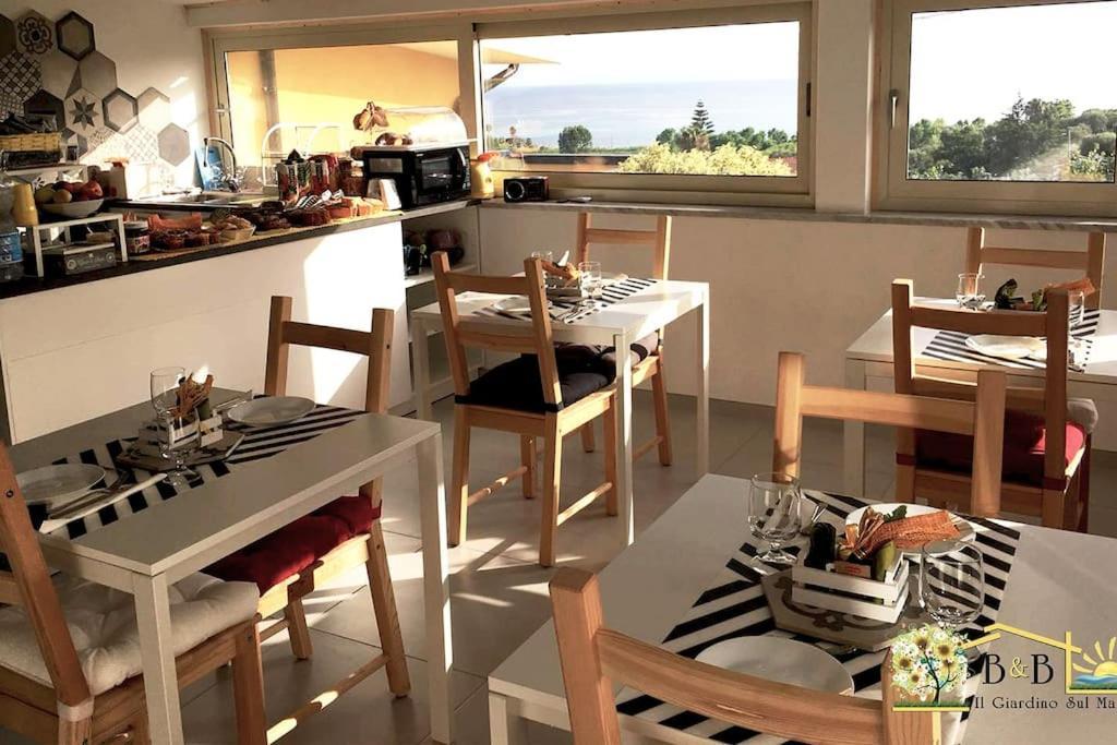 B & B Il Giardino Sul Mare Briatico Eksteriør billede