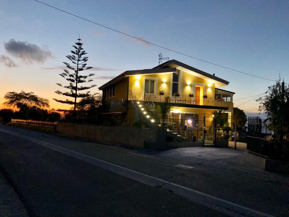 B & B Il Giardino Sul Mare Briatico Eksteriør billede